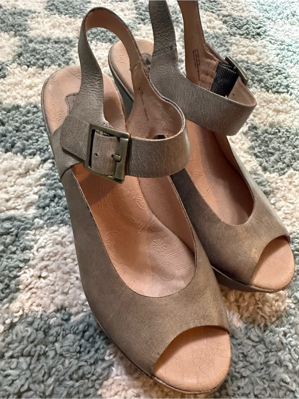 Kork-Ease Taupe Tan Wedge Peep Toe Sandals Ankle Buckle Strap Summer Leather 7